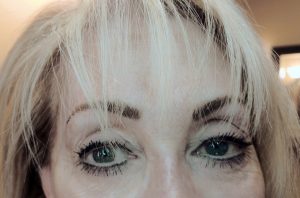 Permanent eyebrows Microblading - Gloria Brennan